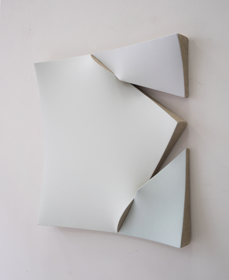 Jan Maarten Voskuil Cuts in light blues