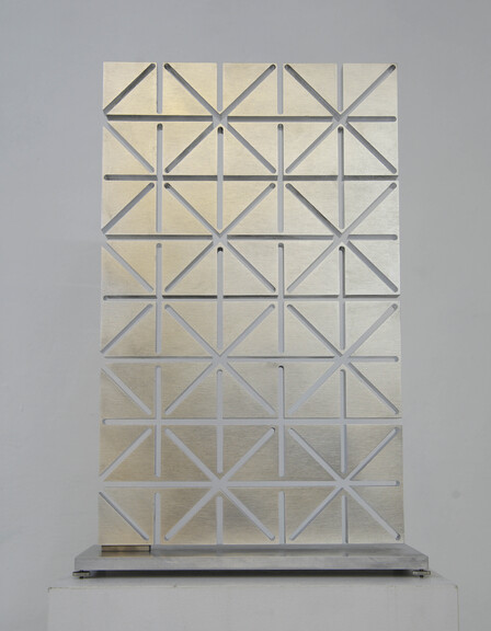 Martin Willing Mauer, überkreuz unterbrochen geschnitten